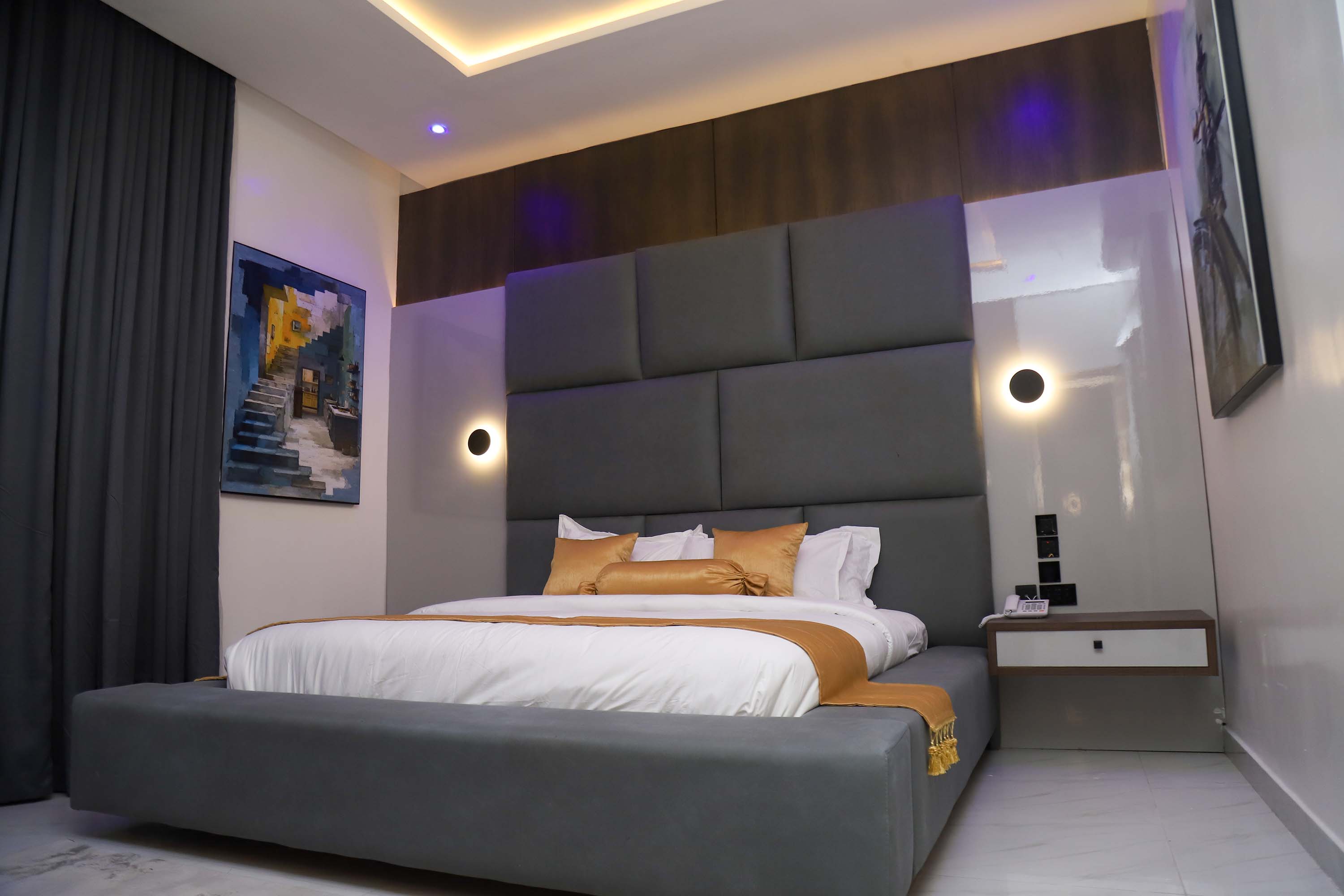 Emilton Twin Room image